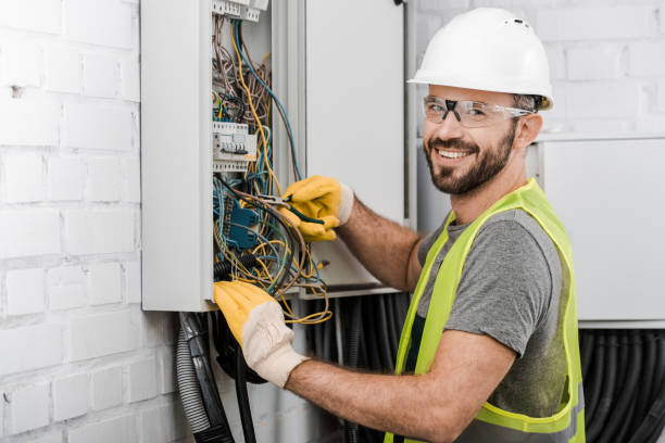 Best Electrician for Home Renovation  in Maplewood, MN